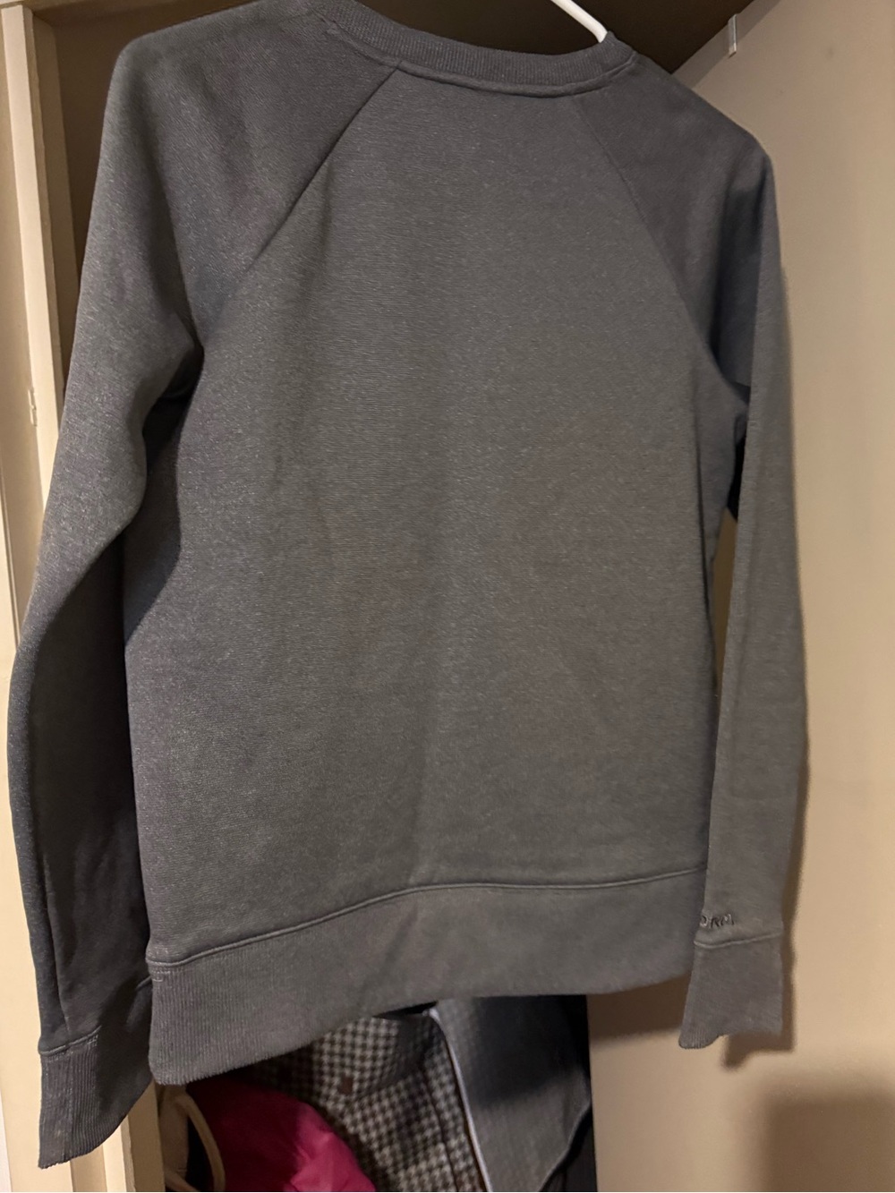 Crew neck - Picture 3 of 4